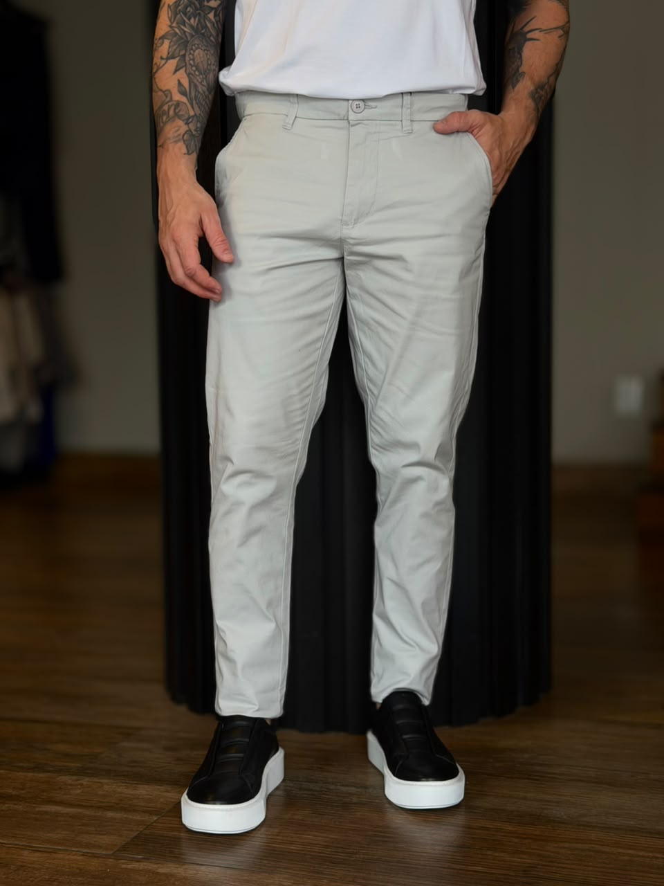 Calça Sarja Chino