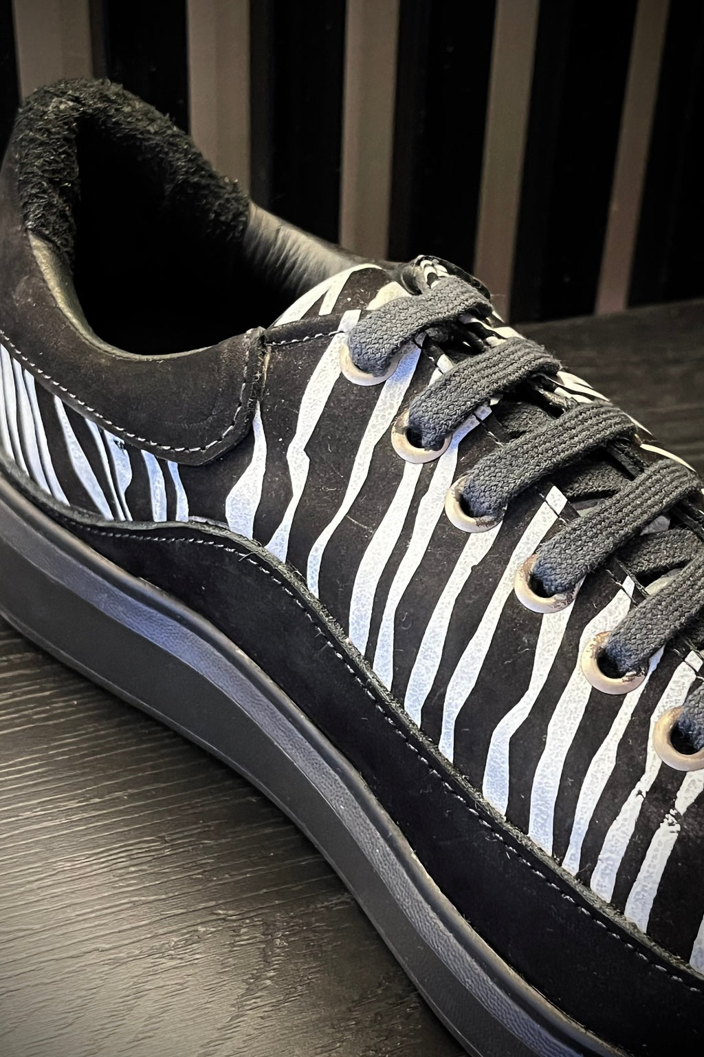 Tênis Zebra