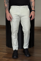 Calça Chino