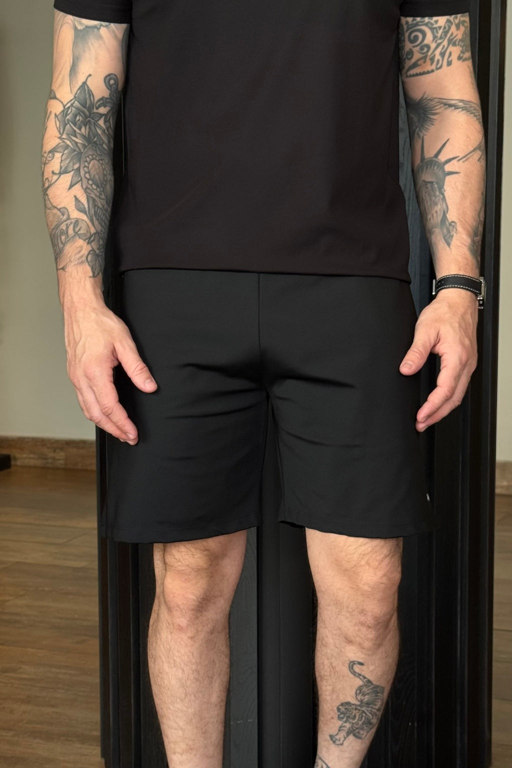 Short Academia Mk