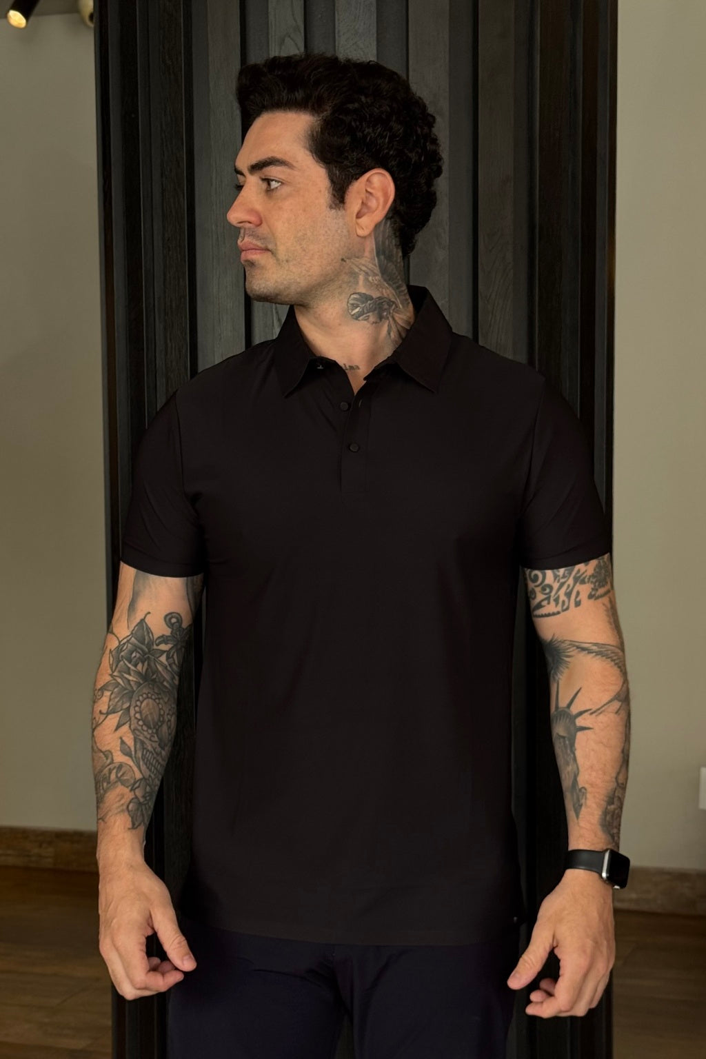 Polo Botão Tech